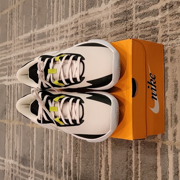 Nike Air Precision 6 Sz:9.5 - Picture 2 of 4